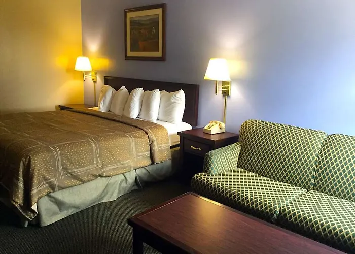 Americas Value Hotel West Frankfort