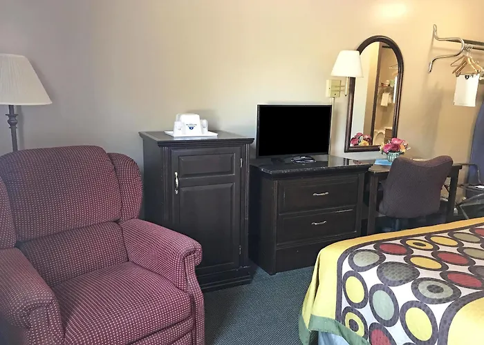 Americas Value Hotel West Frankfort